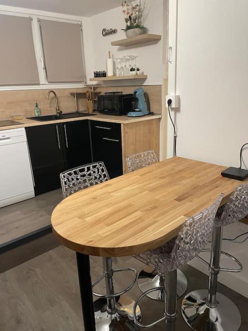 Appartement Place De Cambrai Exterior photo